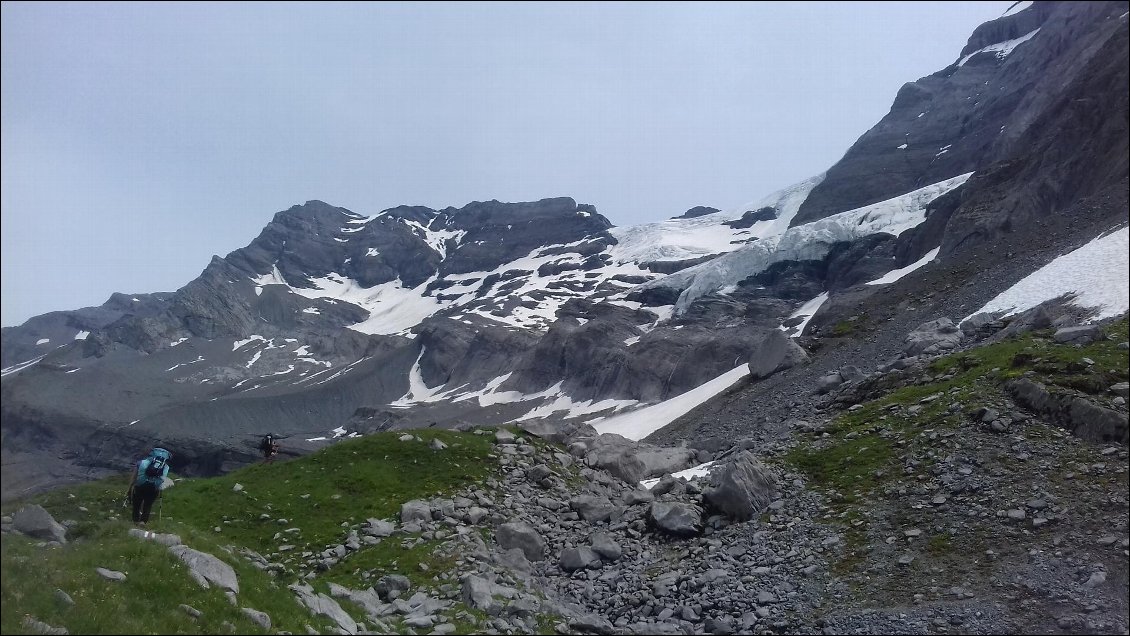 La montée continue, pourra t'on passer?