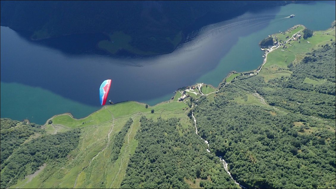 TG-5 en parapente