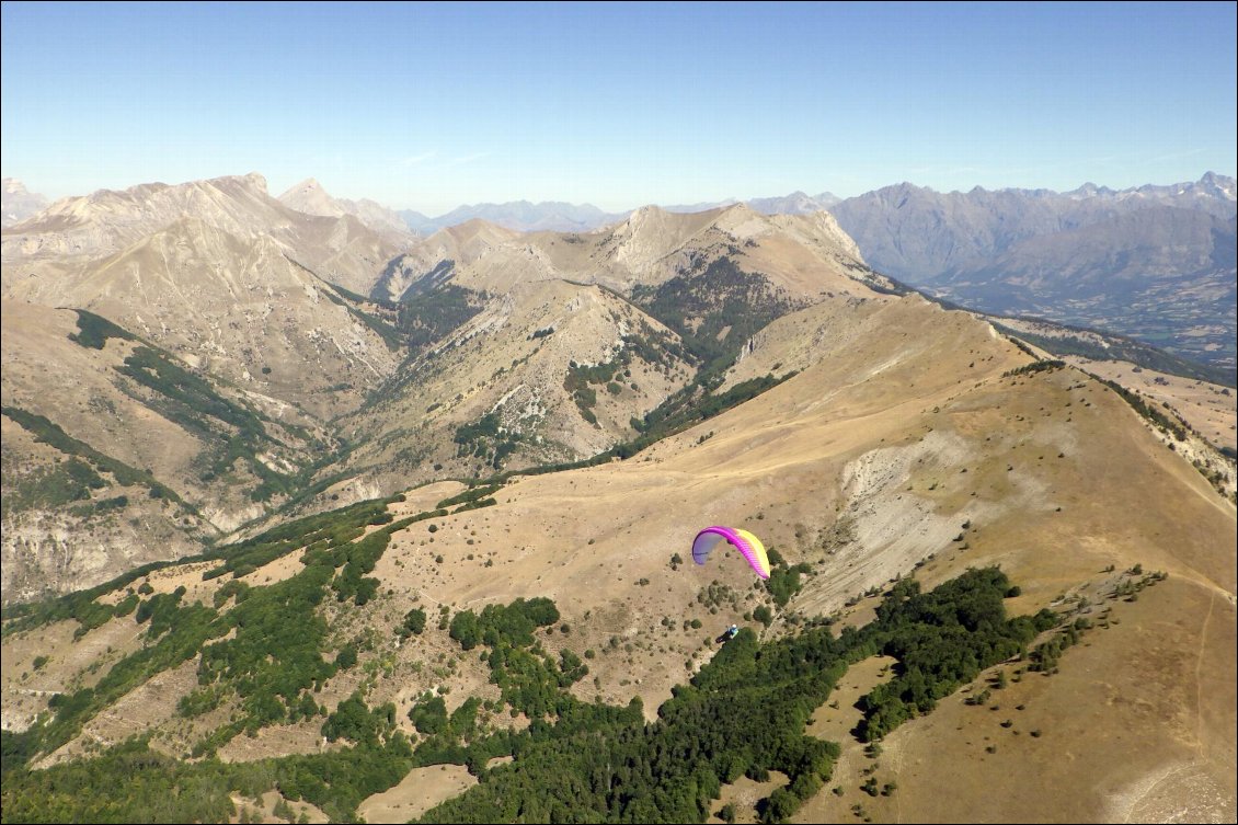 Parapente dans les Hautes-Alpes (postprod photoshop)