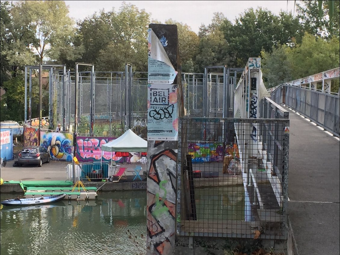 Une passerelle originale