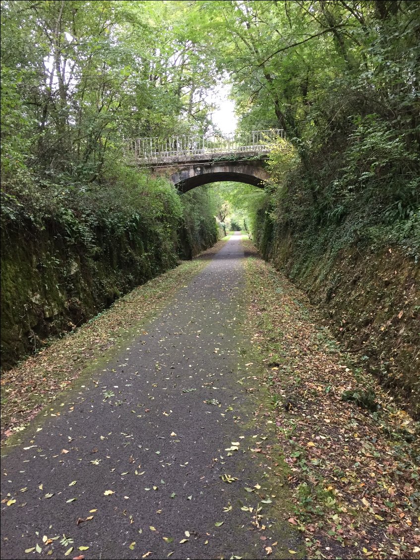 Une alternative à la piste qui longe le canal pour Bordeaux