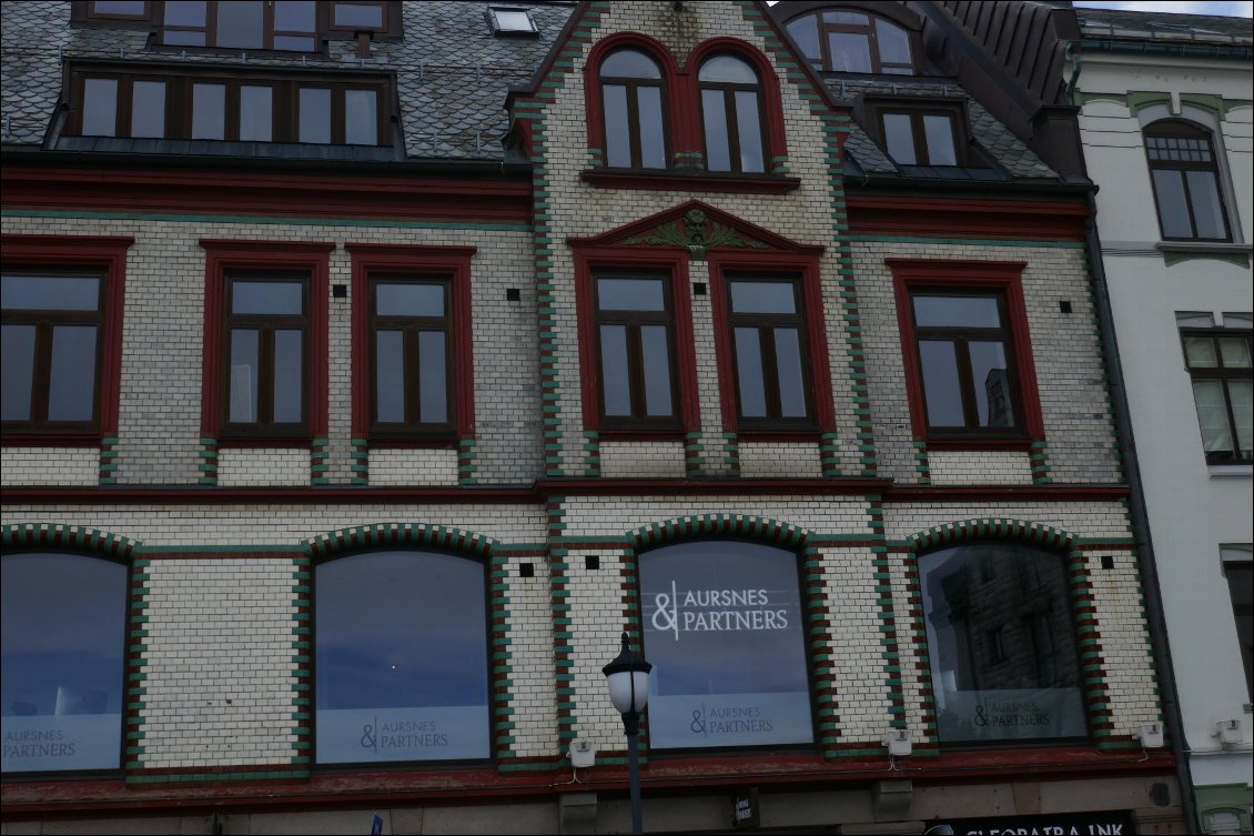 Ses façades typiques.