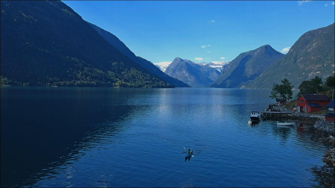 Vikings à la rame : grands fjords norvégiens en kayak de mer