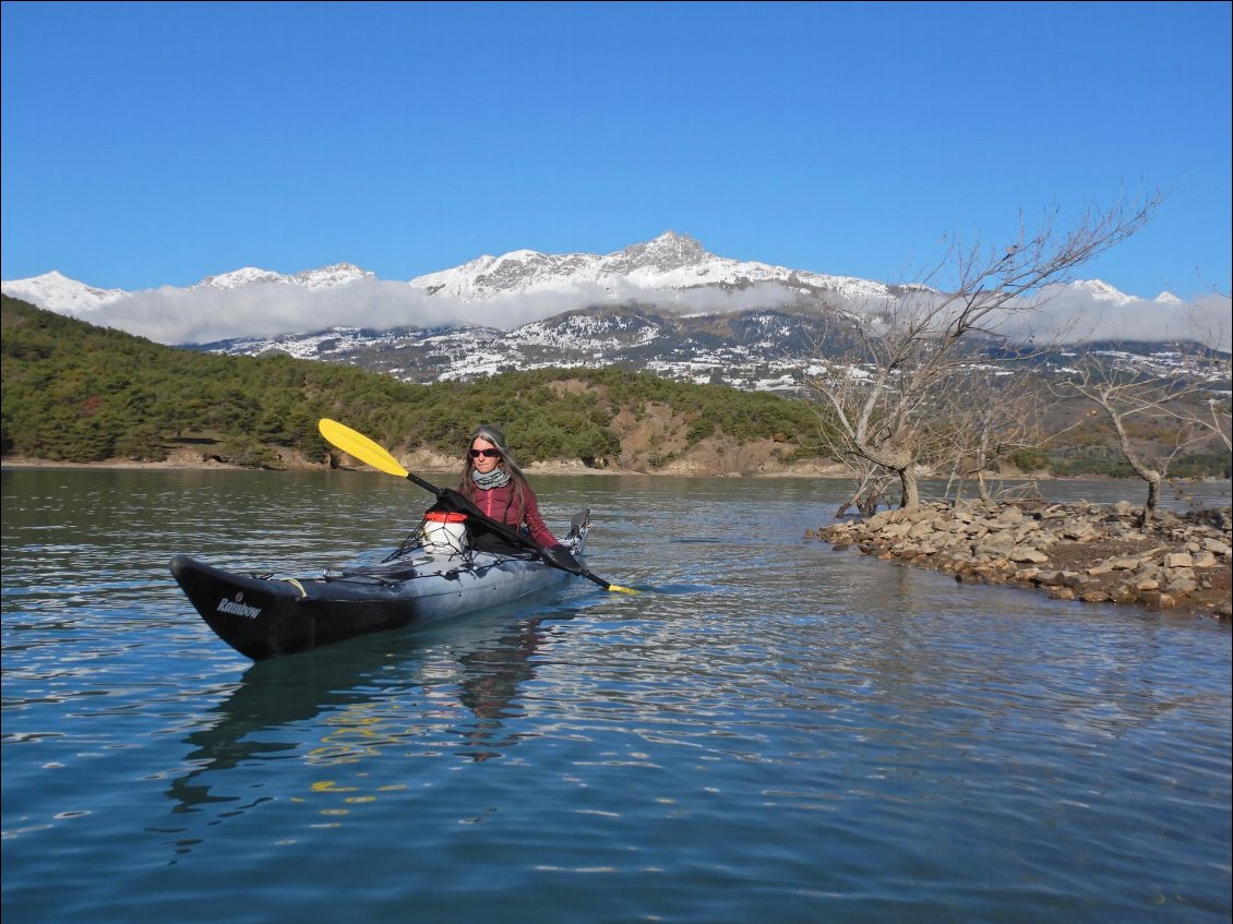 Les montagnes enneigées ne sont pas surexposées comme c'est souvent le cas avec d'autres appareils photo