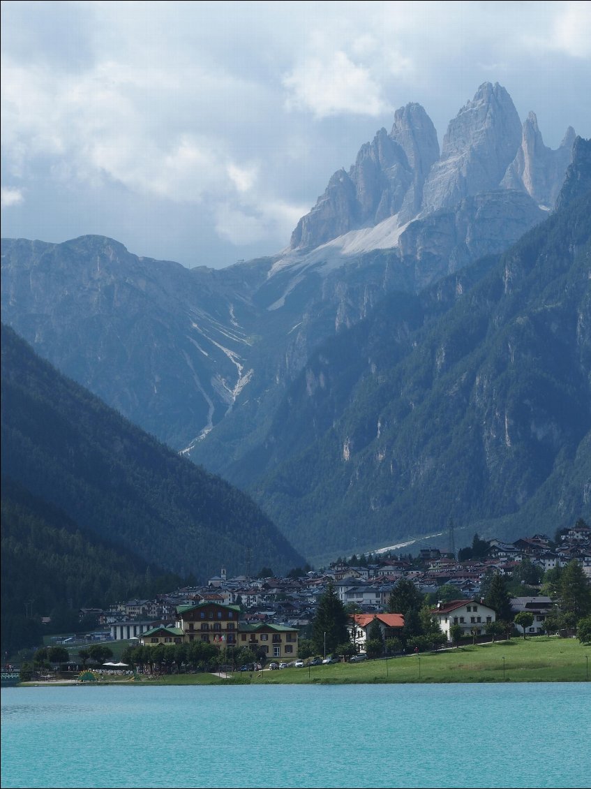 Auronzo sous les Tre Cime di Lavarredo