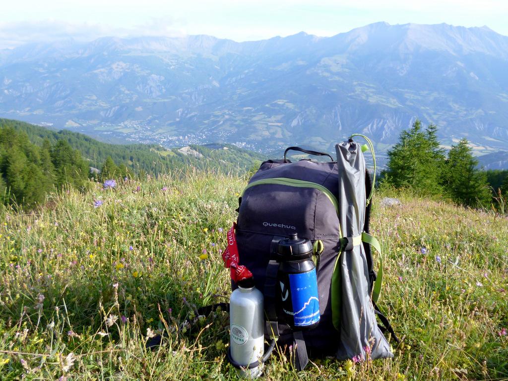 Notre sac de bivouac pour 2 : tout tient dans un sac de 20L !