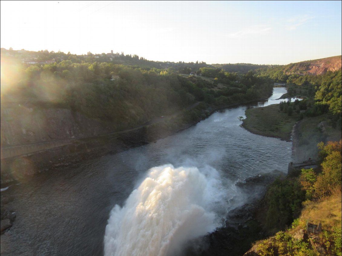 Barrage de Villerest