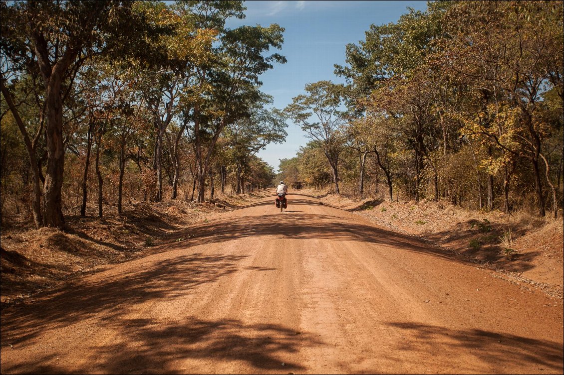 Tanzanie.
Aller simple vers le Pédalistan. Photo Clotaire Mandel