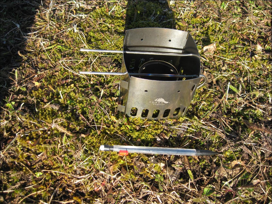 Alcohol Stove Pot Stand