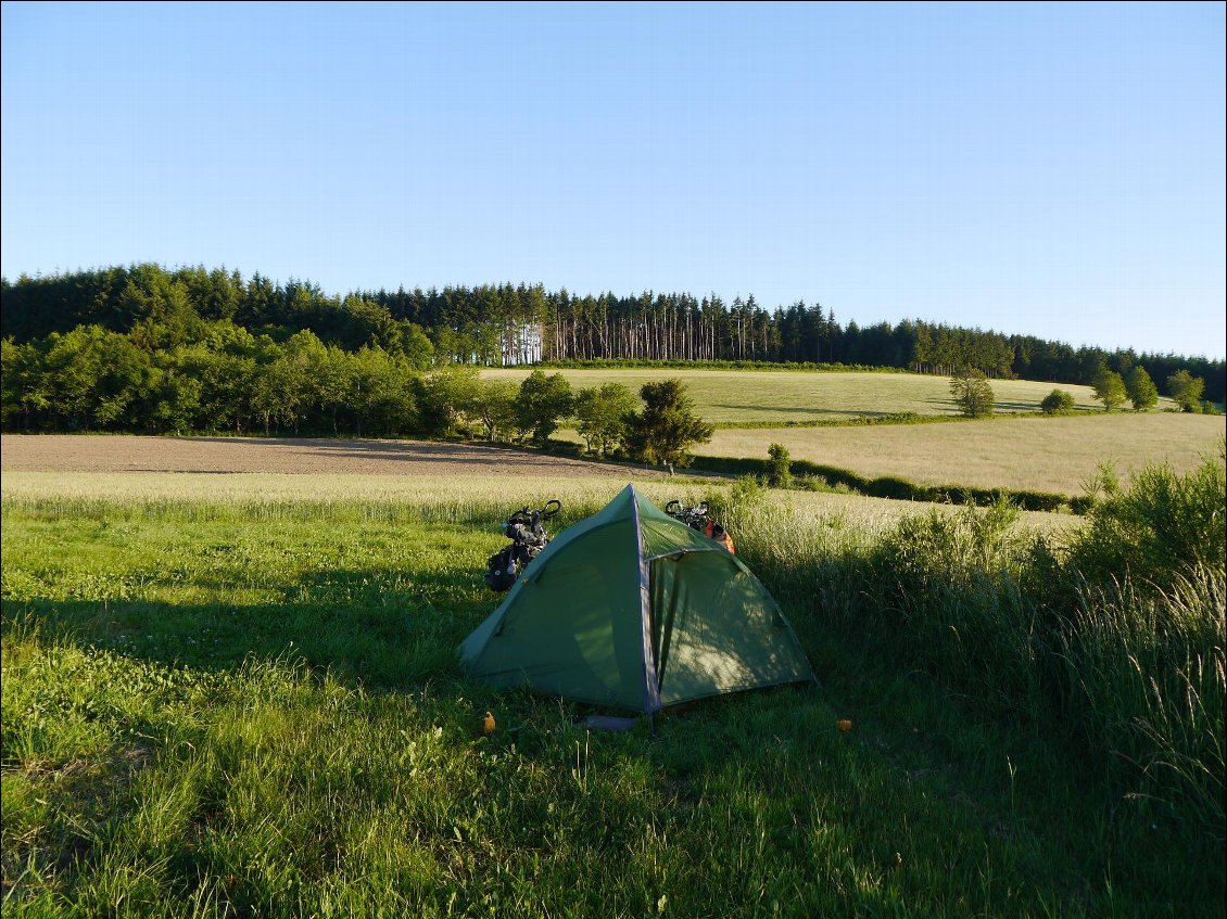 Un bivouac au sommet coté pile