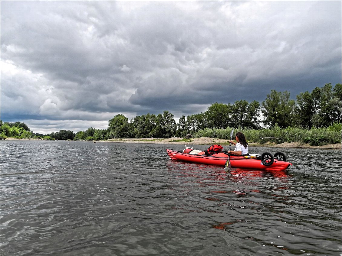 L’Allier, belle et sauvage entre Vichy et Moulins
Photo Alex de Viveiros