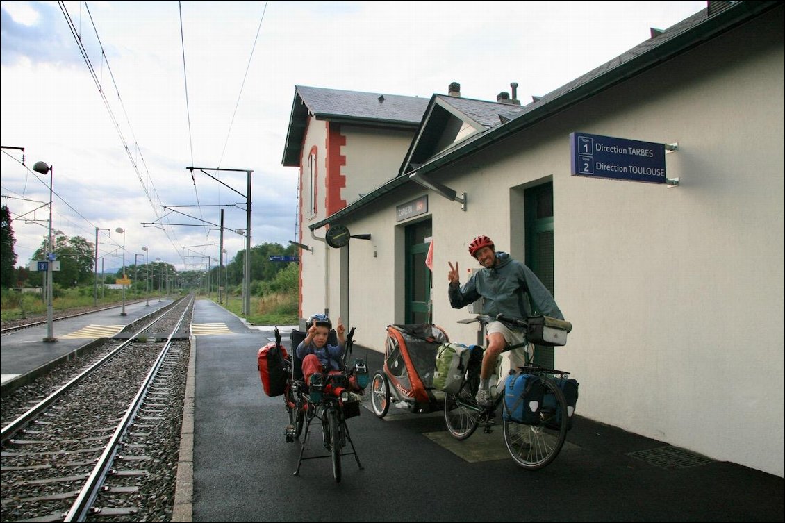 Jour 1 : Départ de la gare de Capvern après une bonne journée de Ter...