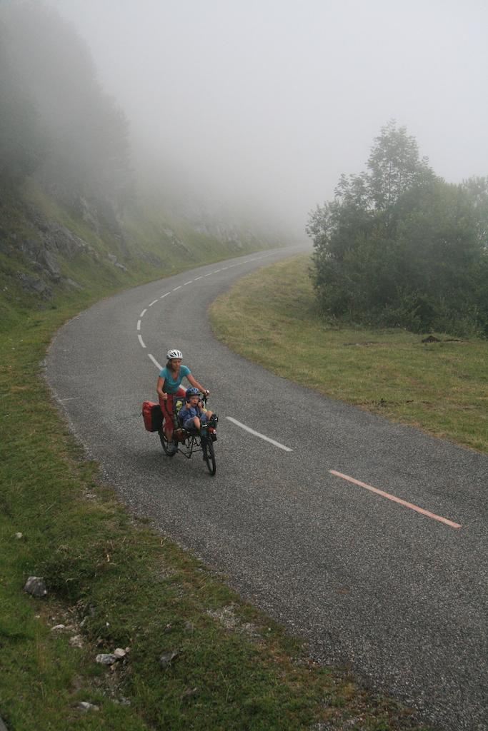 Jour 10 : on termine le col d'Agnes dans le brouillard