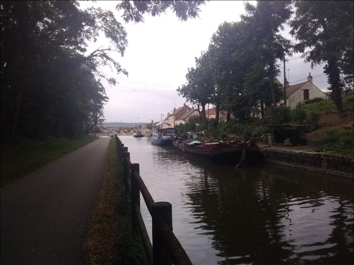 Retour sur le canal du centre