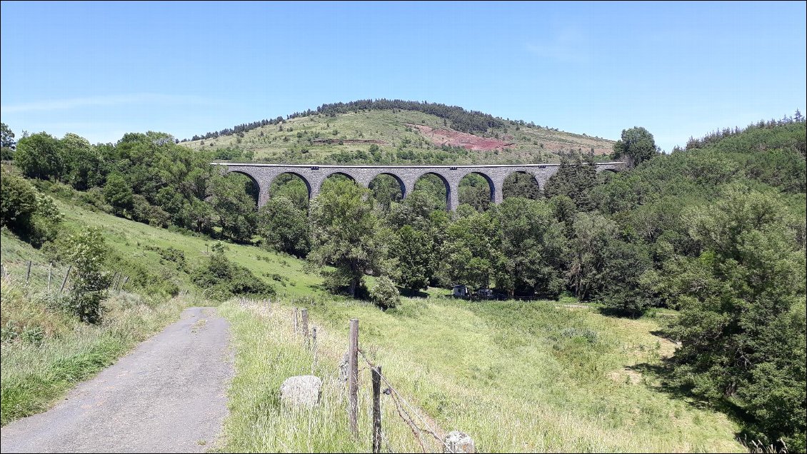 Viaduc d'Arquejols (vélo rail du Pays de Pradelles)