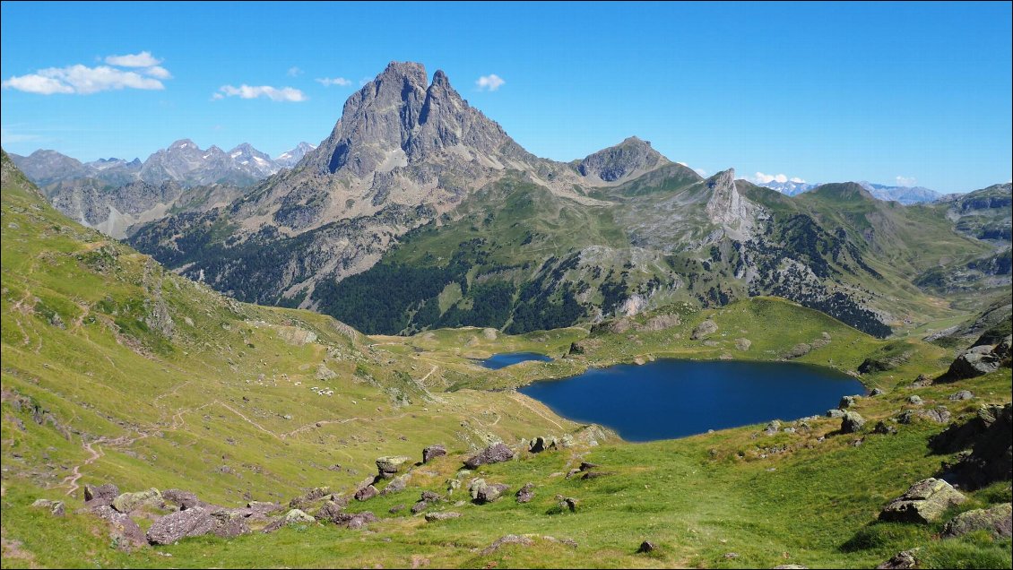 J14 : lac Gentau avec le pic du midi d'Ossau