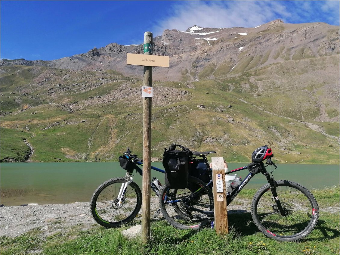 Bivouac de rêve au lac du Pontet