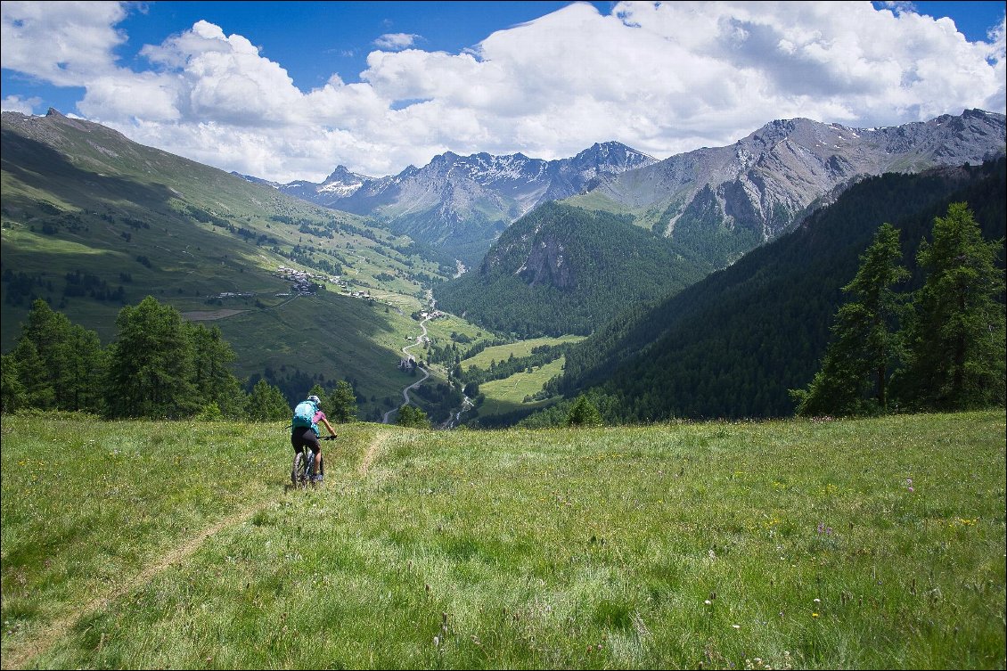 En vue de Saint Véran