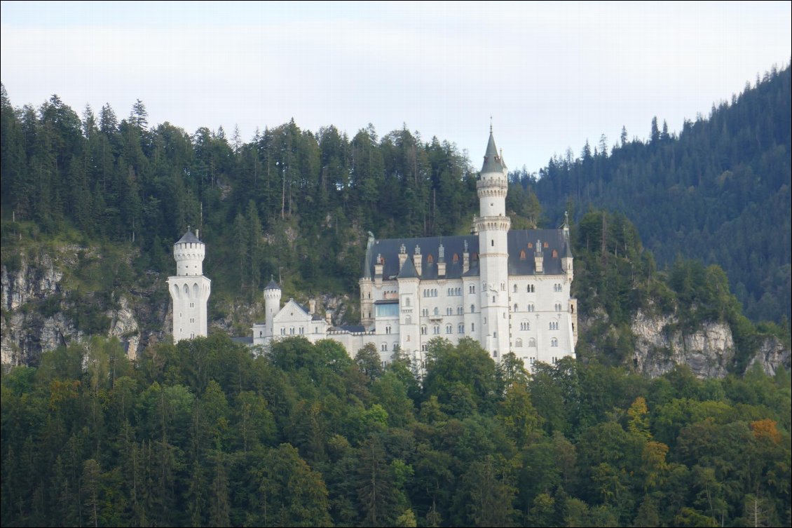 Le château de Neuchwanstein.