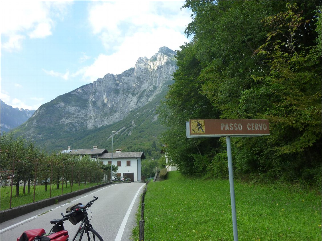 Un petit col de plus pour Josiane, avant Belluno.