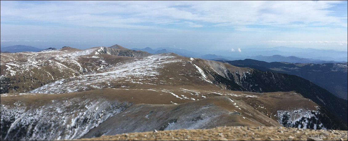 Vue du sommet : les crêtes parcourues