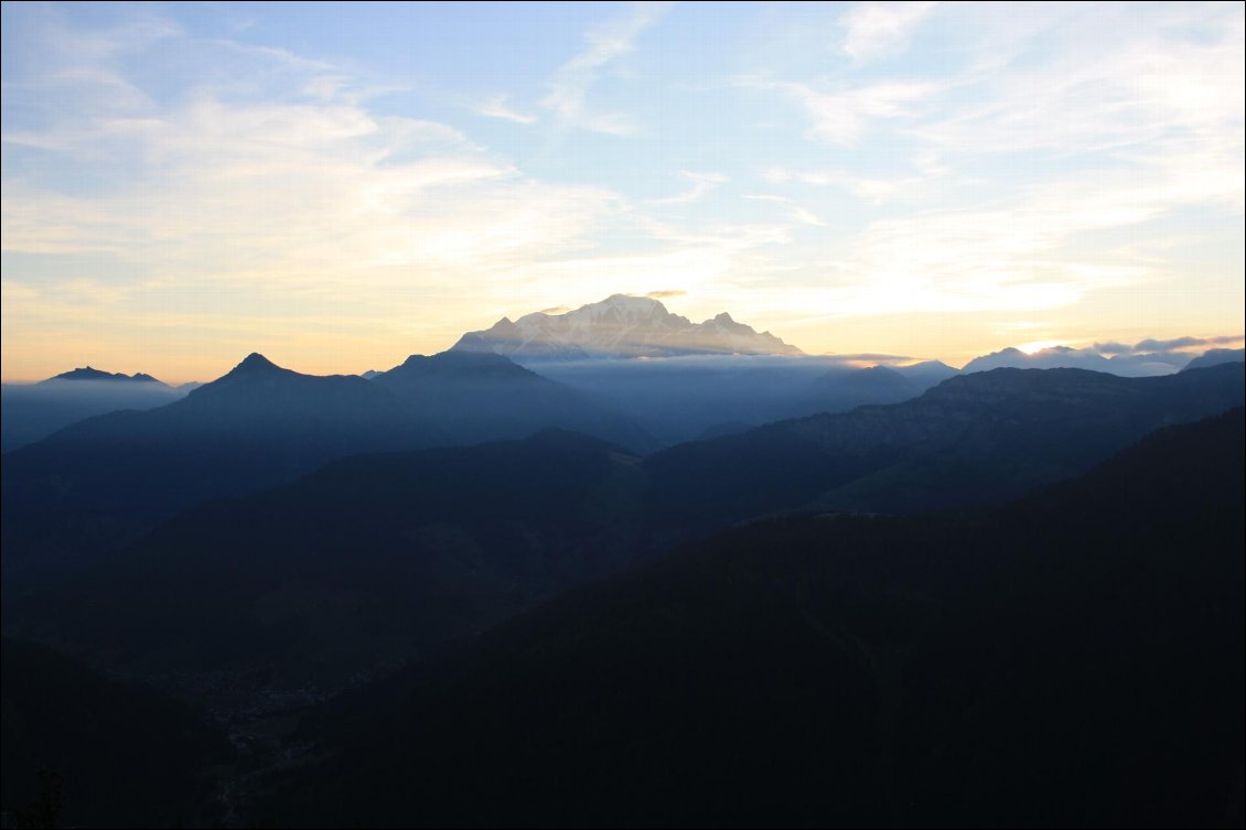 lever de soleil sur le Mont-Blanc à 6h54