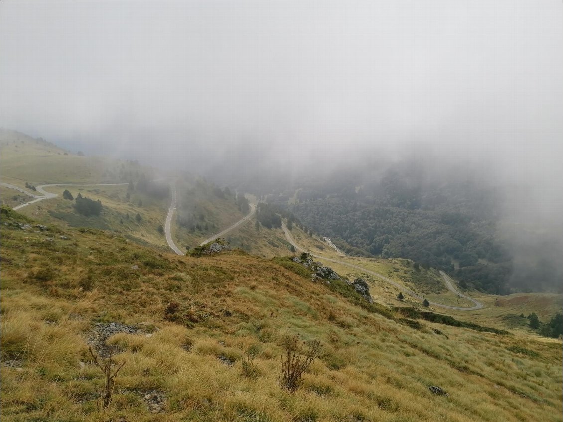 J11 : les lacets du col de Pailhères