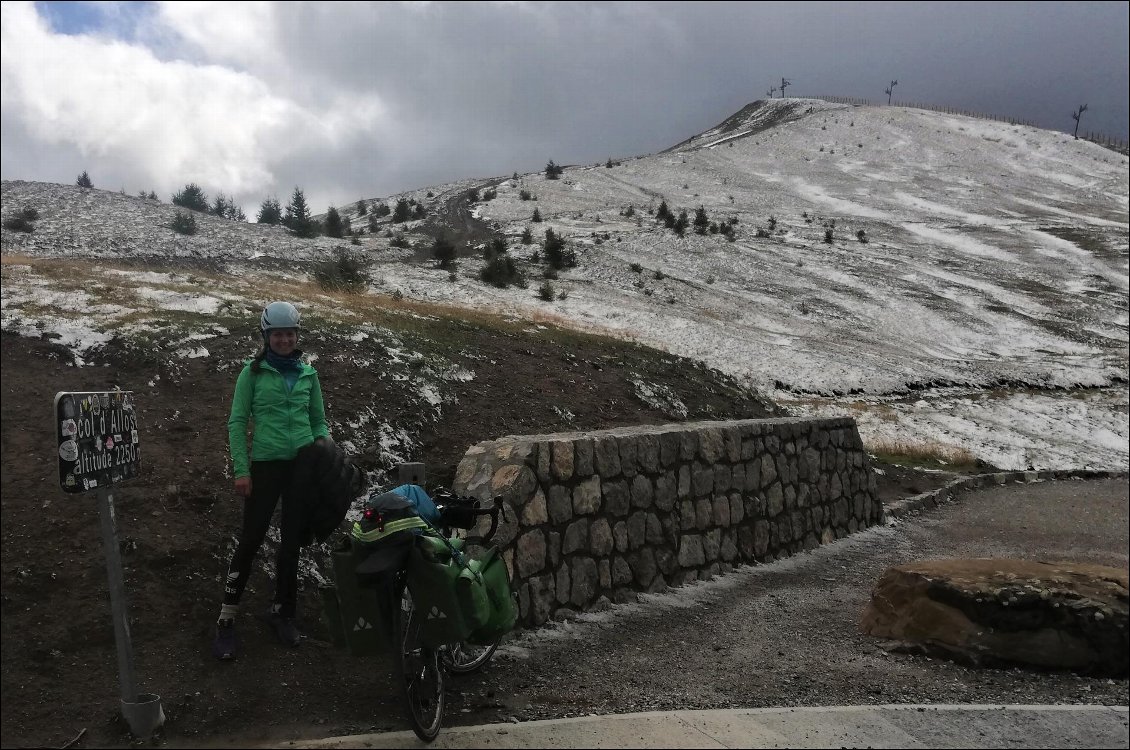 Col d'Allos sous la neige de septembre ...