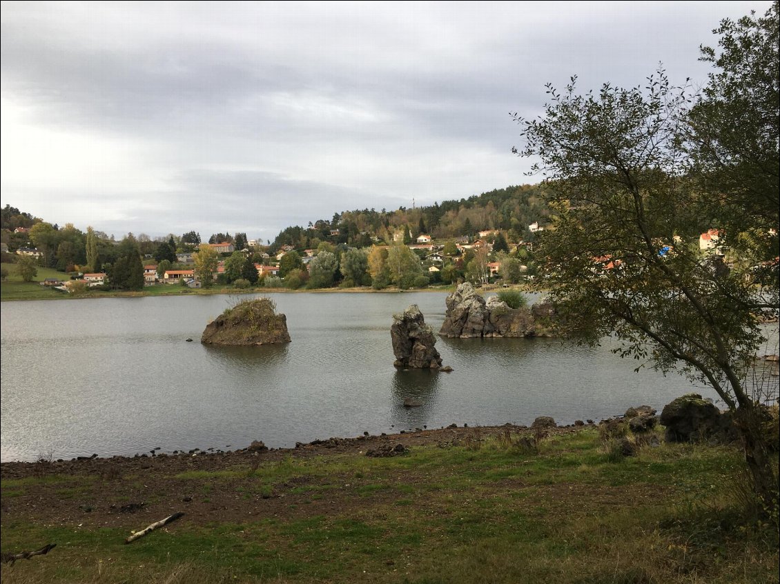 La Cassière - notre base de départ (gite "entre lacs et volcans")