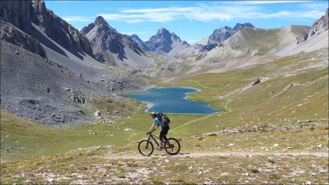 VTT BUL de montagne aux abords du Mercantour
Photo : Michael Charavin