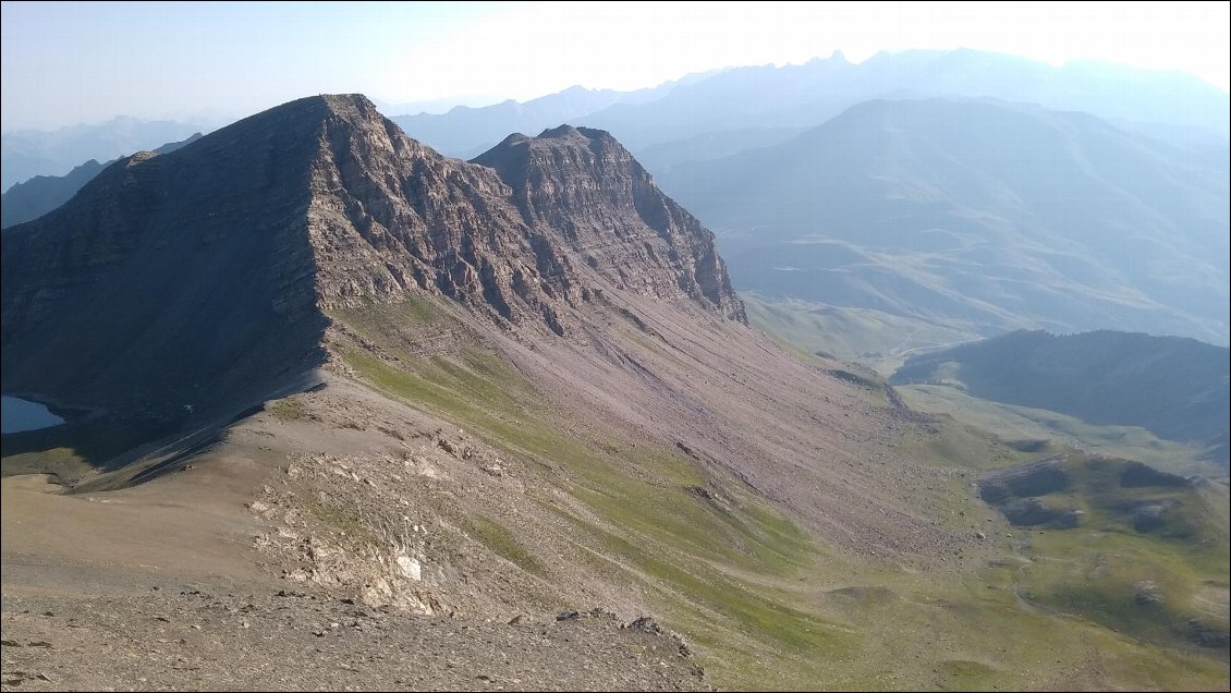 Vur sur le Vallon du Crachet en descendant de la Tête du Crachet