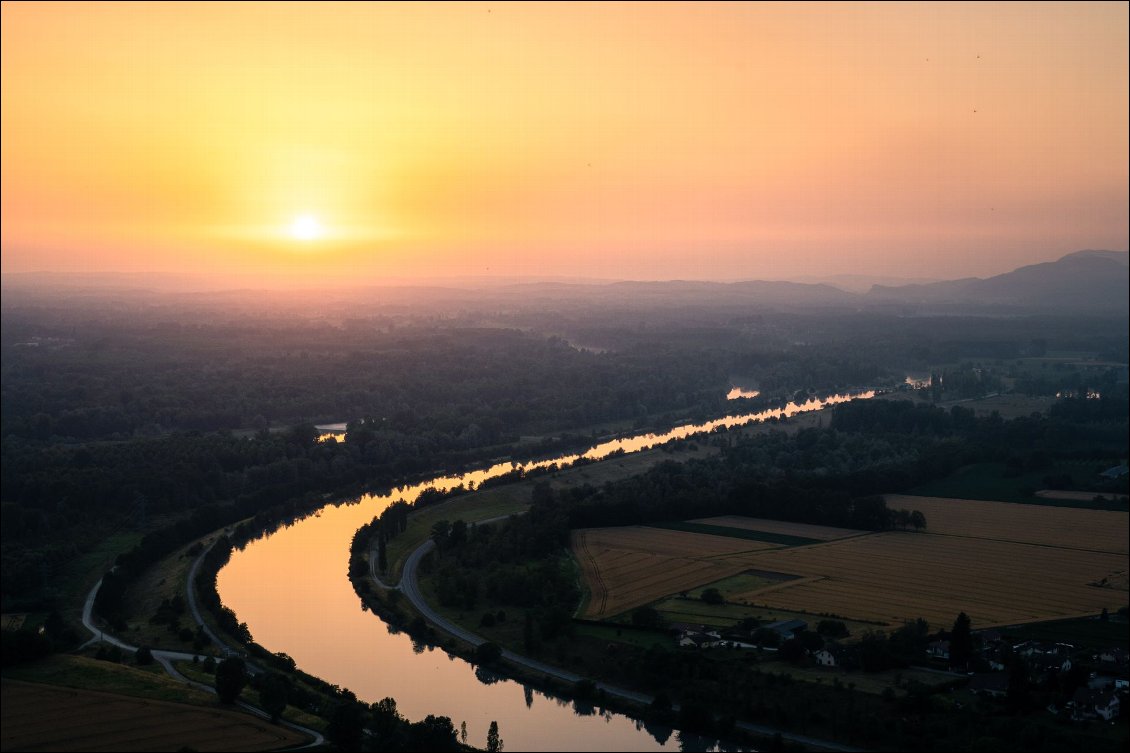 Coucher de soleil depuis le mont de Cordon.