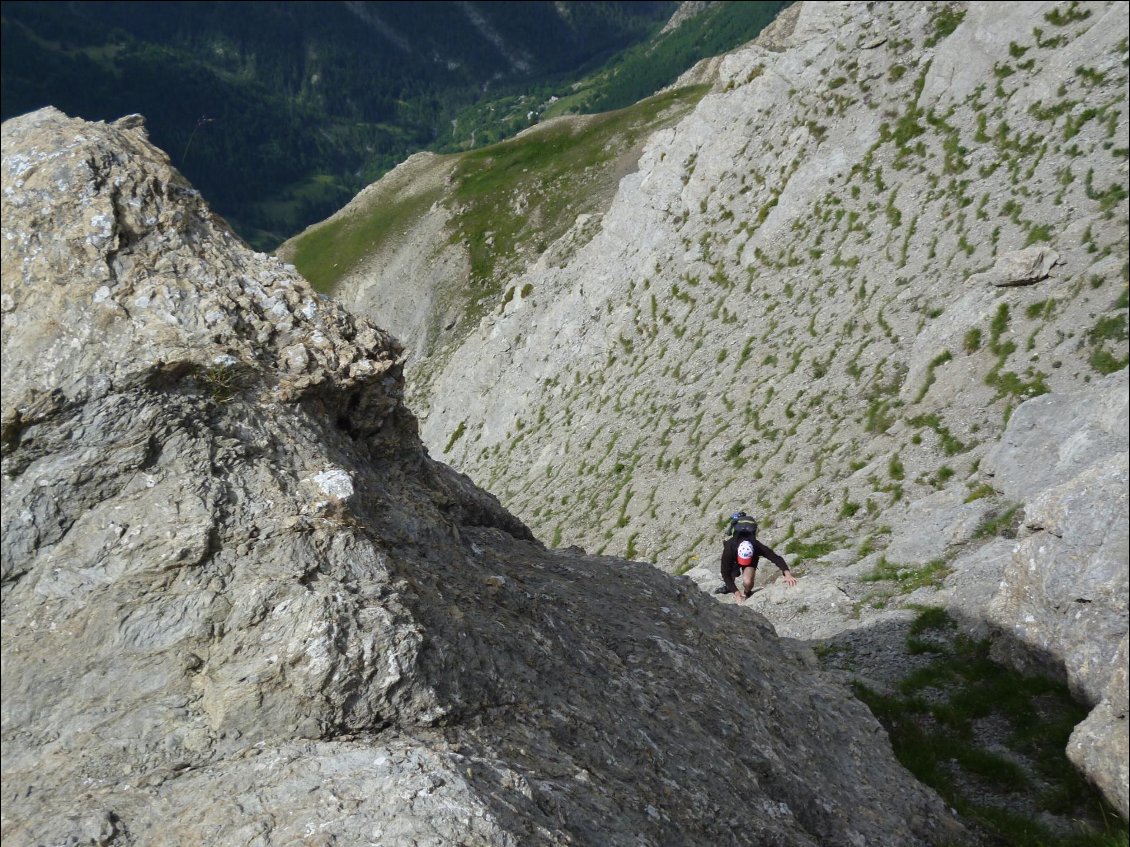 Bouquetineries pour tenter de suivre l'arête pour le col de Gyp