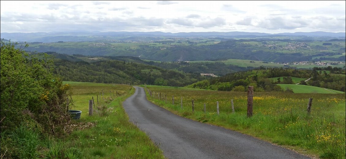 Après une montée, une descente. Et quel paysage !