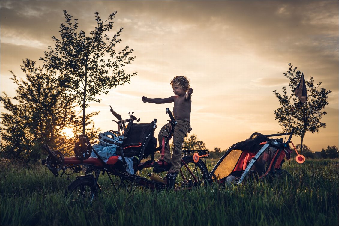 En famille à vélo.
Photo Vincent Treussier