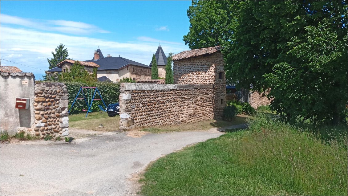 Architecture typique de la Drôme des Collines