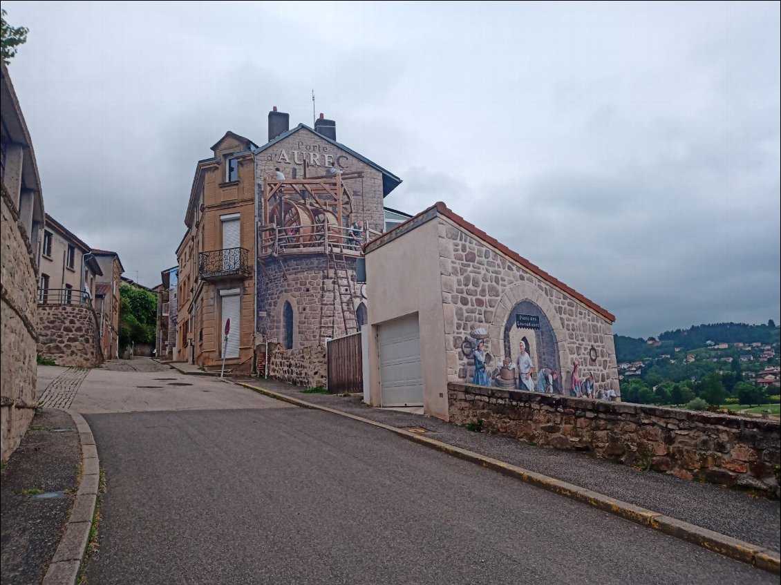 Fresques en trompe-l'oeil de Aurec sur Loire