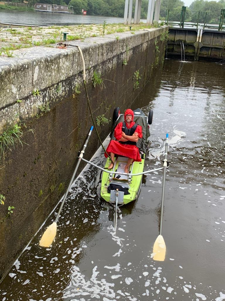 L'aviron ? C'est que du bonheur.
(Merci l'éclusière.)