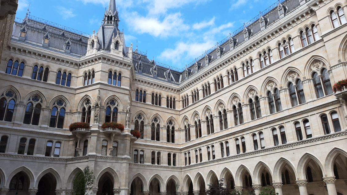 Hôtel de ville (Neues Rathaus)