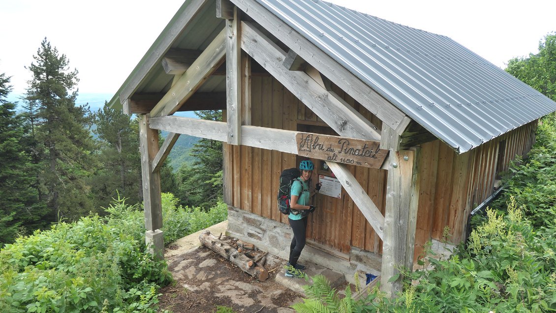 Cabane du Pinatell (plus sympa que l'Estanyol)