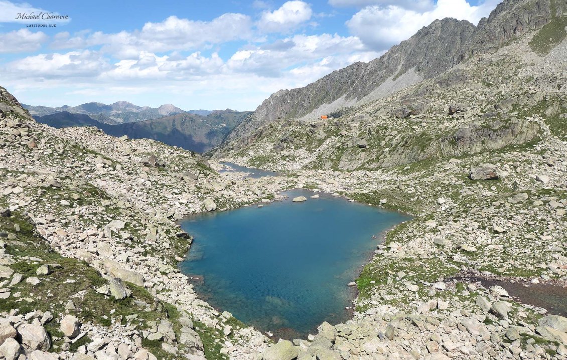 Les Estany Negre de Dali, juste avant la montée au col du Lac Glaçat (haut vallon Gerber)