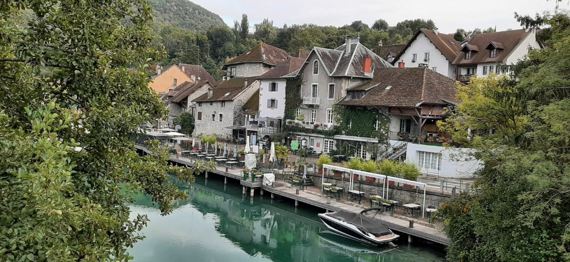 Arrivée à Chanaz