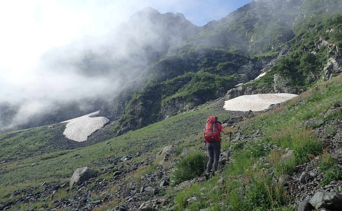 Montée vers le col de la Sitre.