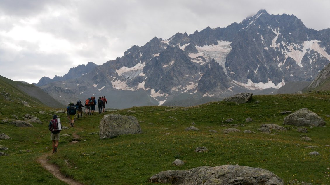 Direction le Col d'Arsine