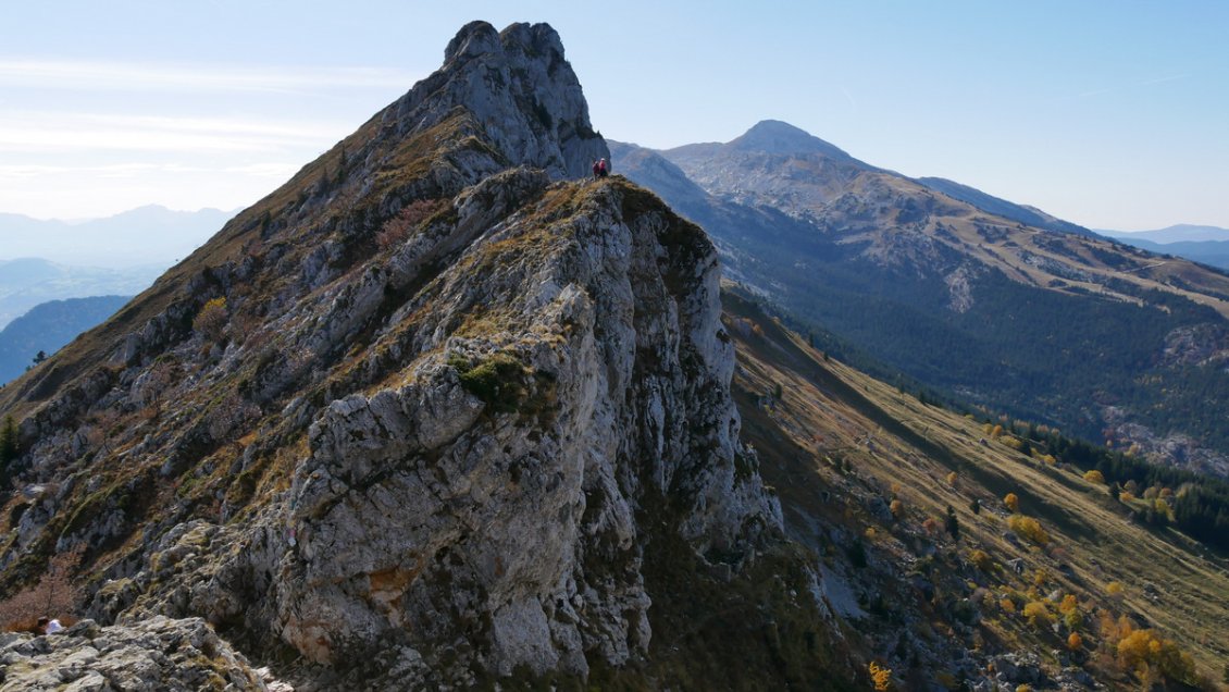 Depuis le Col Vert, vue vers le sud et l'arête du Ranc des Agnelons