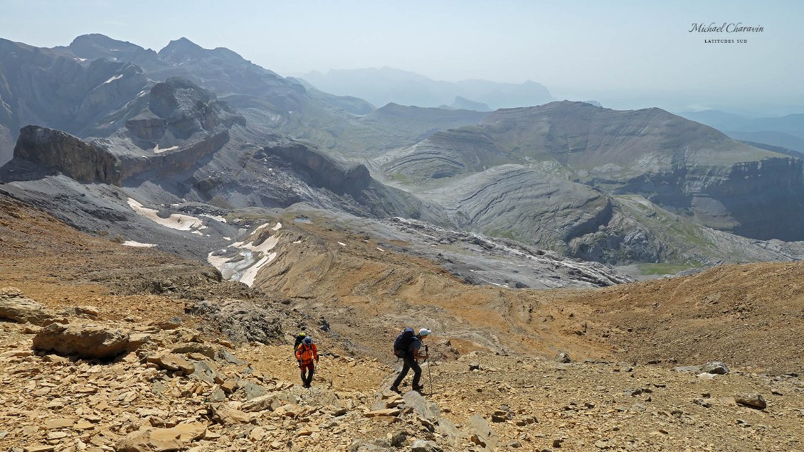 J34. Sous la crête sud du Taillon.