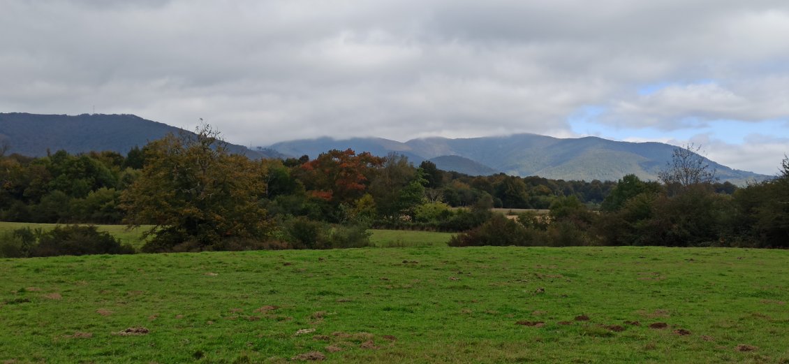 J1. La chaîne pyrénéenne dans sa partie occidentale.