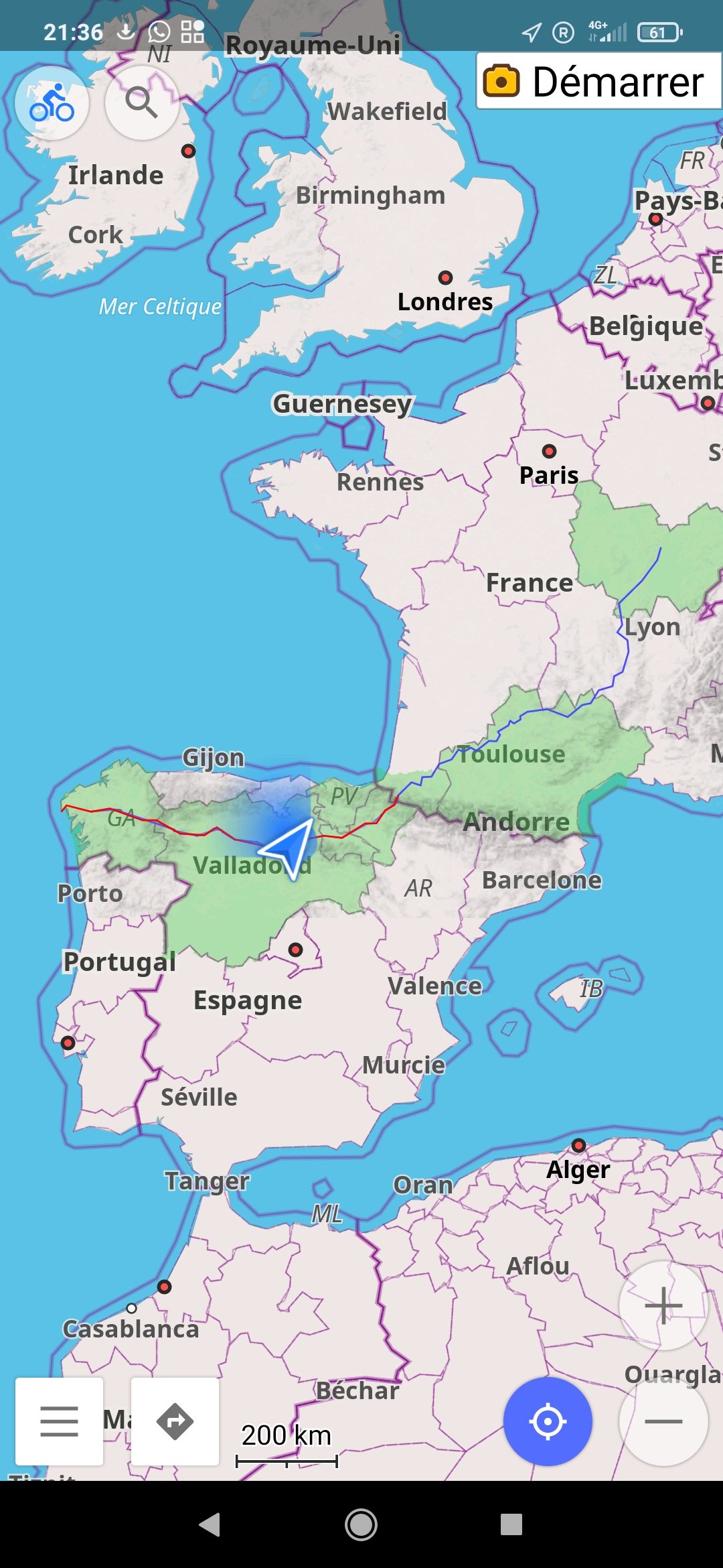 J6. Mon positionnement à Burgos. En bleu l'itinérance du mois de mai (Dijon - Puy-en-Velay puis voie du Puy). En rouge l'itinérance en cours (Camino Francés).
