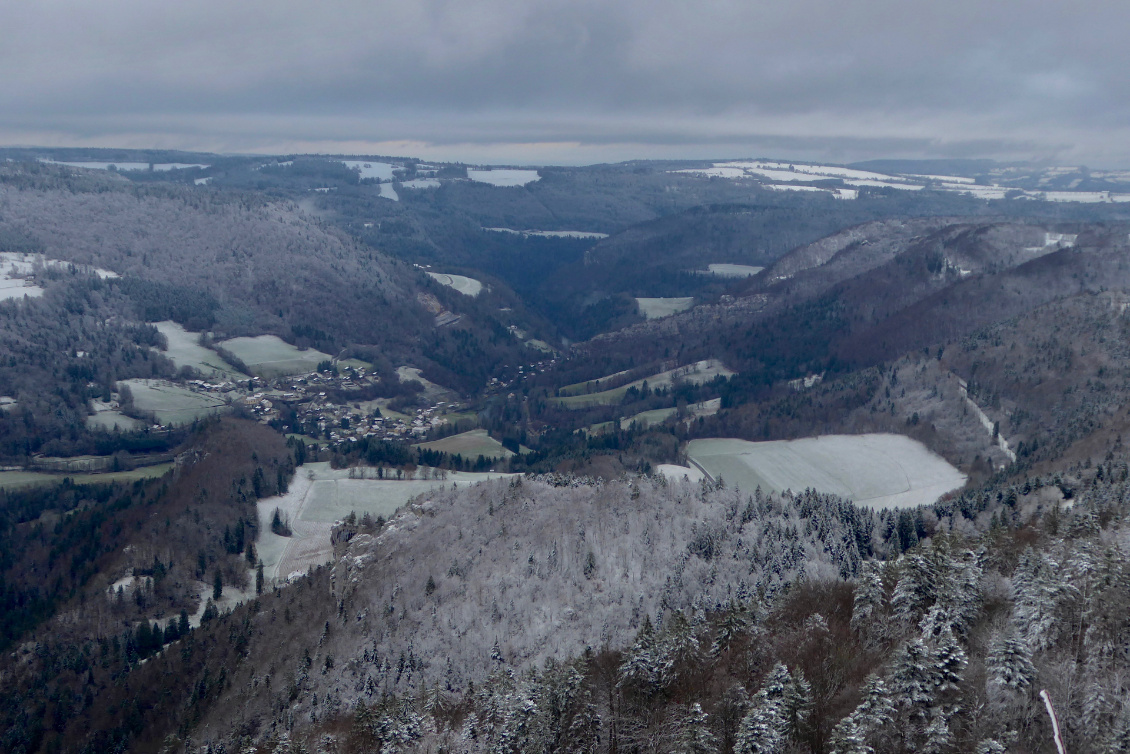 Vue depuis l'arête des Sommêtres (CH)