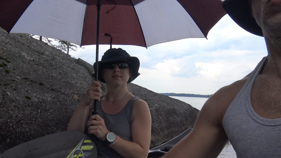 Parapluie, parachute, paratonnerre, par ailleurs, il serait bon de n'être qu'abrité
